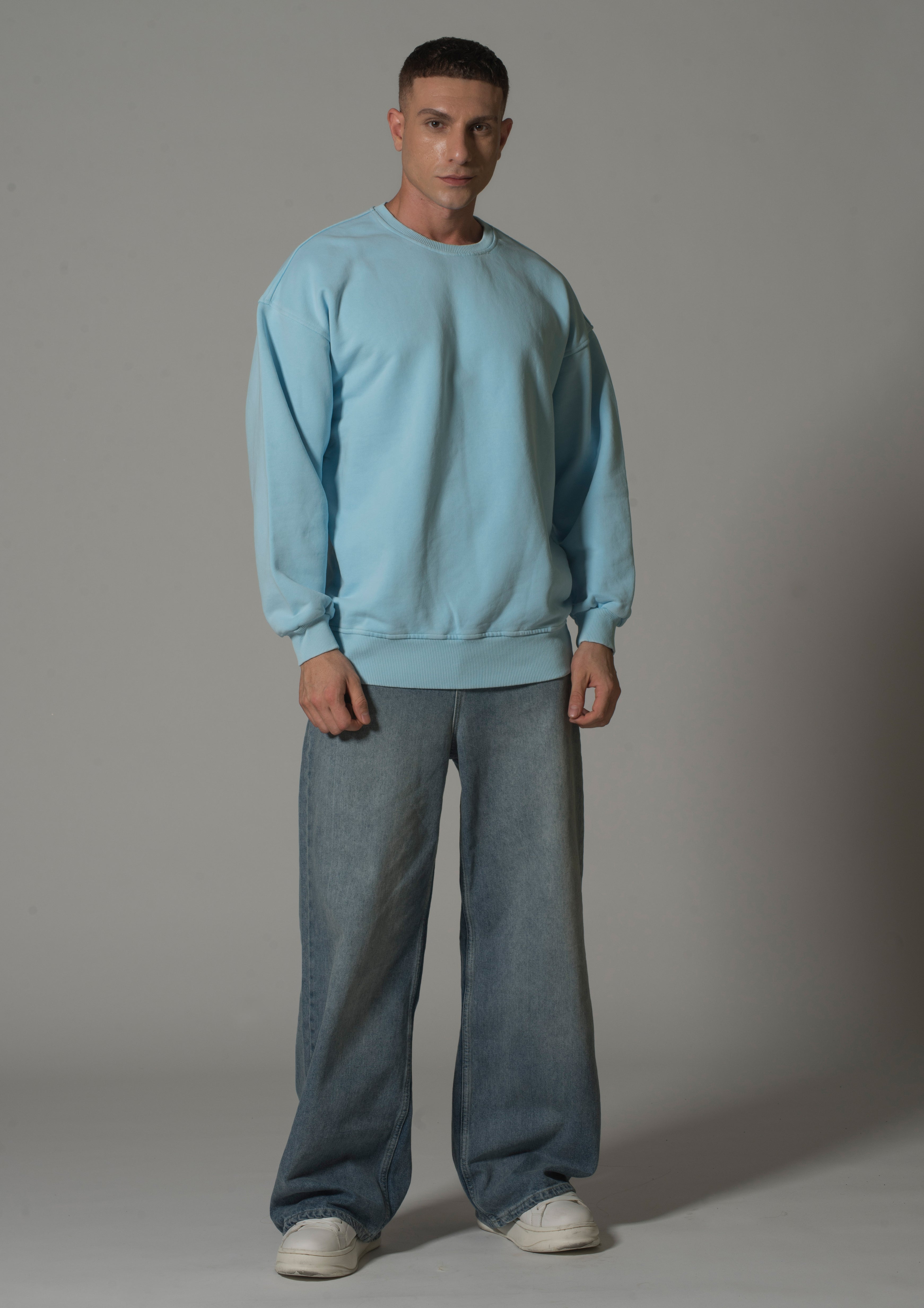 Basic Light Blue Sweatshirt