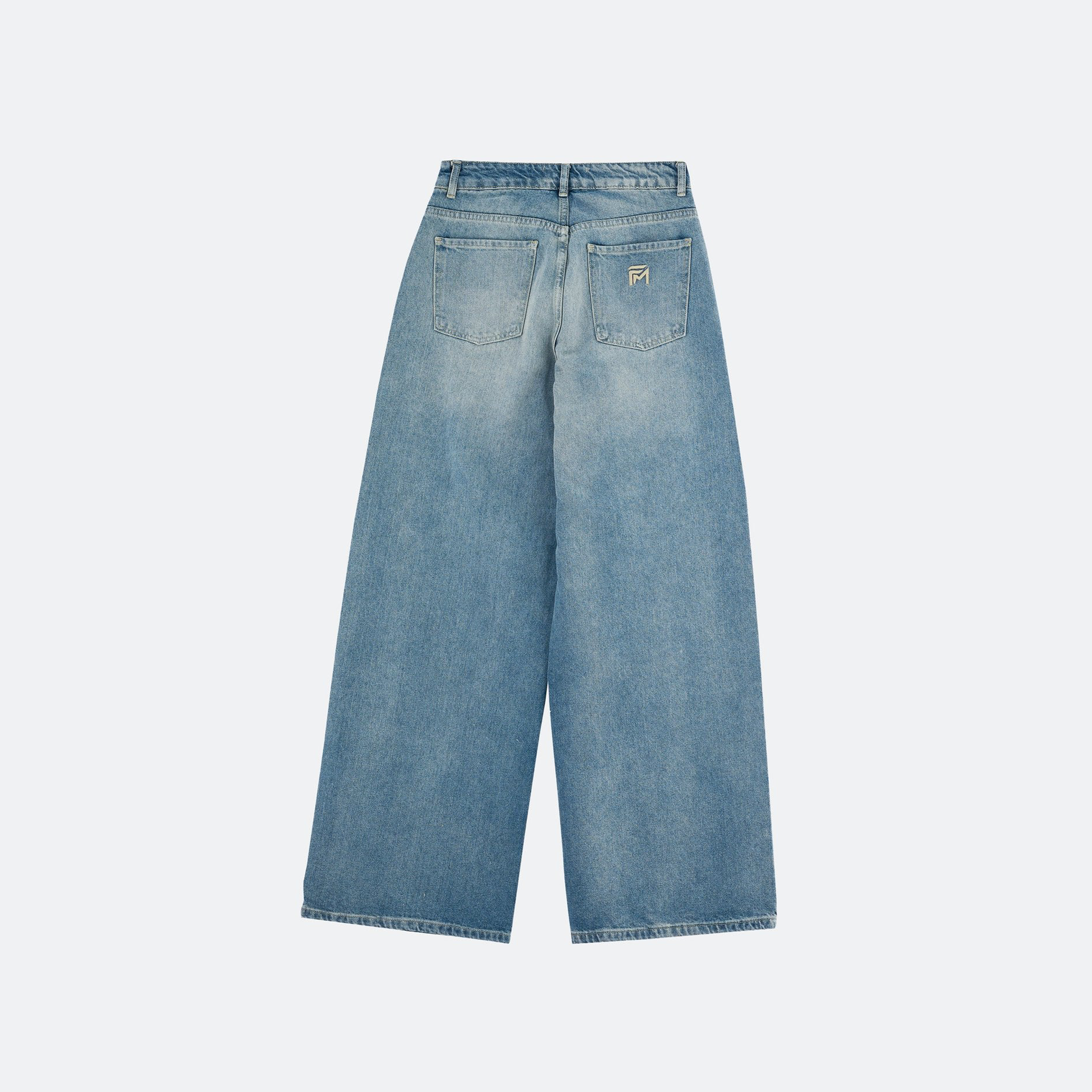 بنطال جينز واسع للرجال