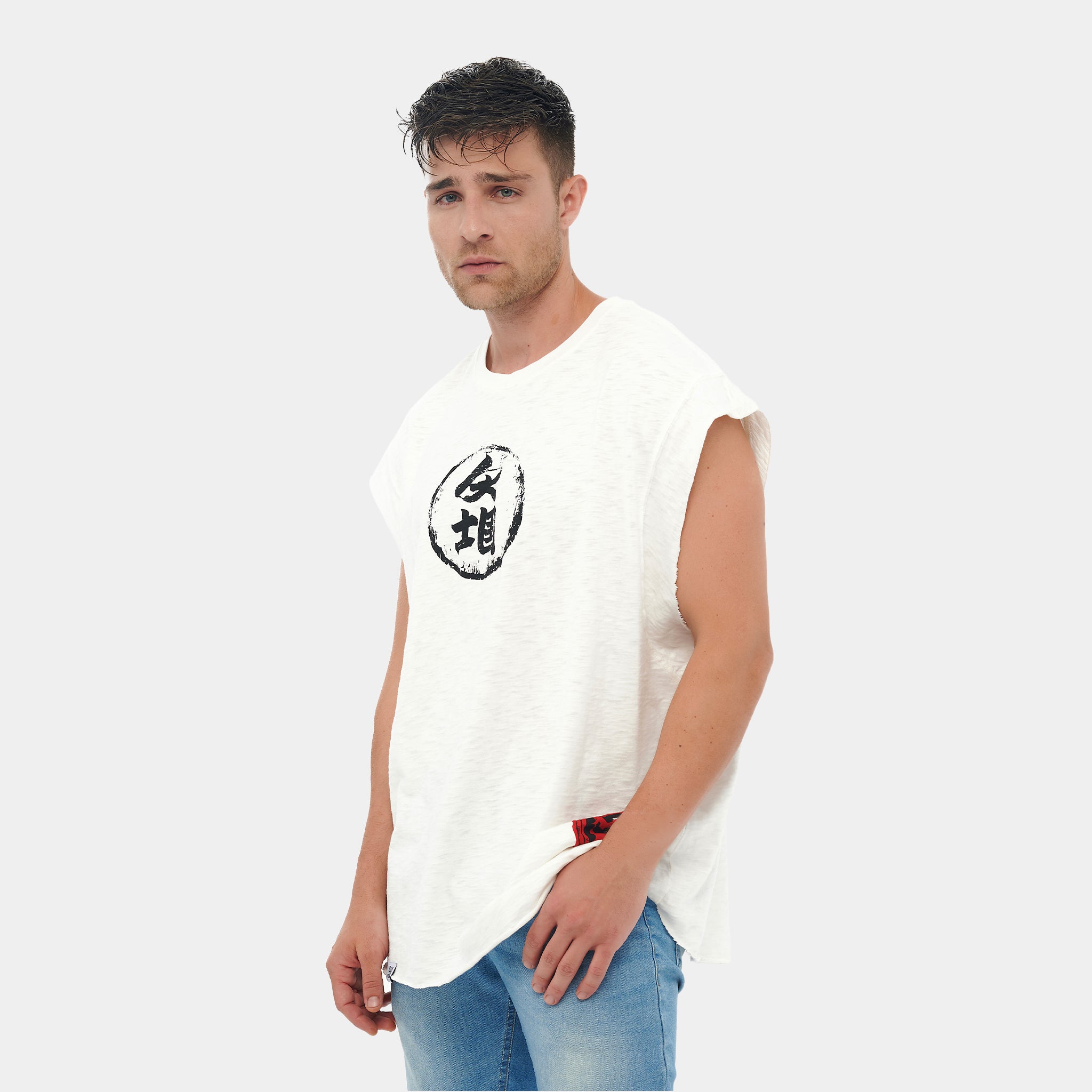 White Drop Shoulder Oversized T-shirt