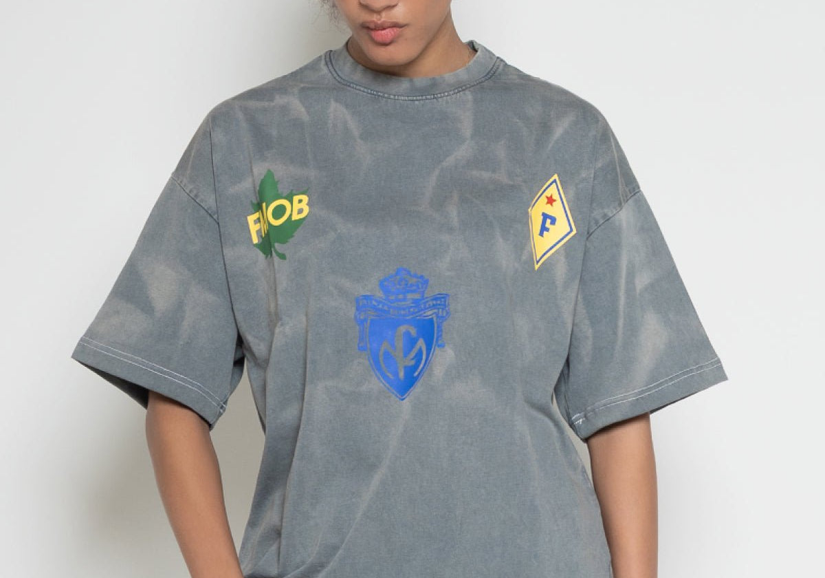 FM Football Crest Graphic T-Shirt – Vintage Grey - Flashmob Nation