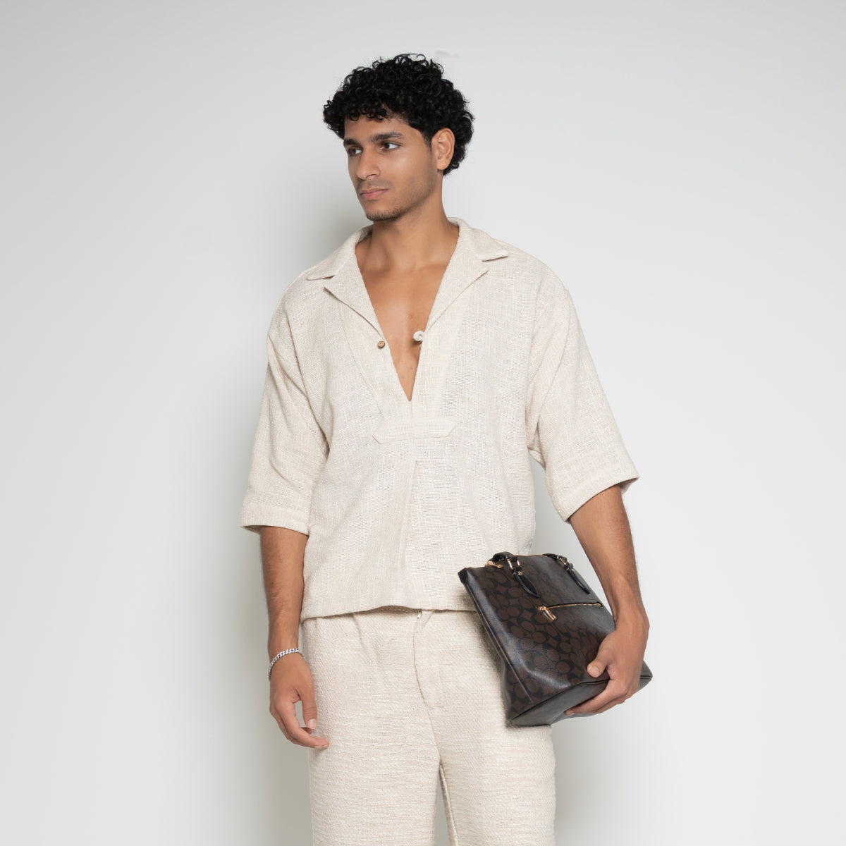 offwhite_772bc641-724c-47d1-847e-9e8212e3633d.jpg