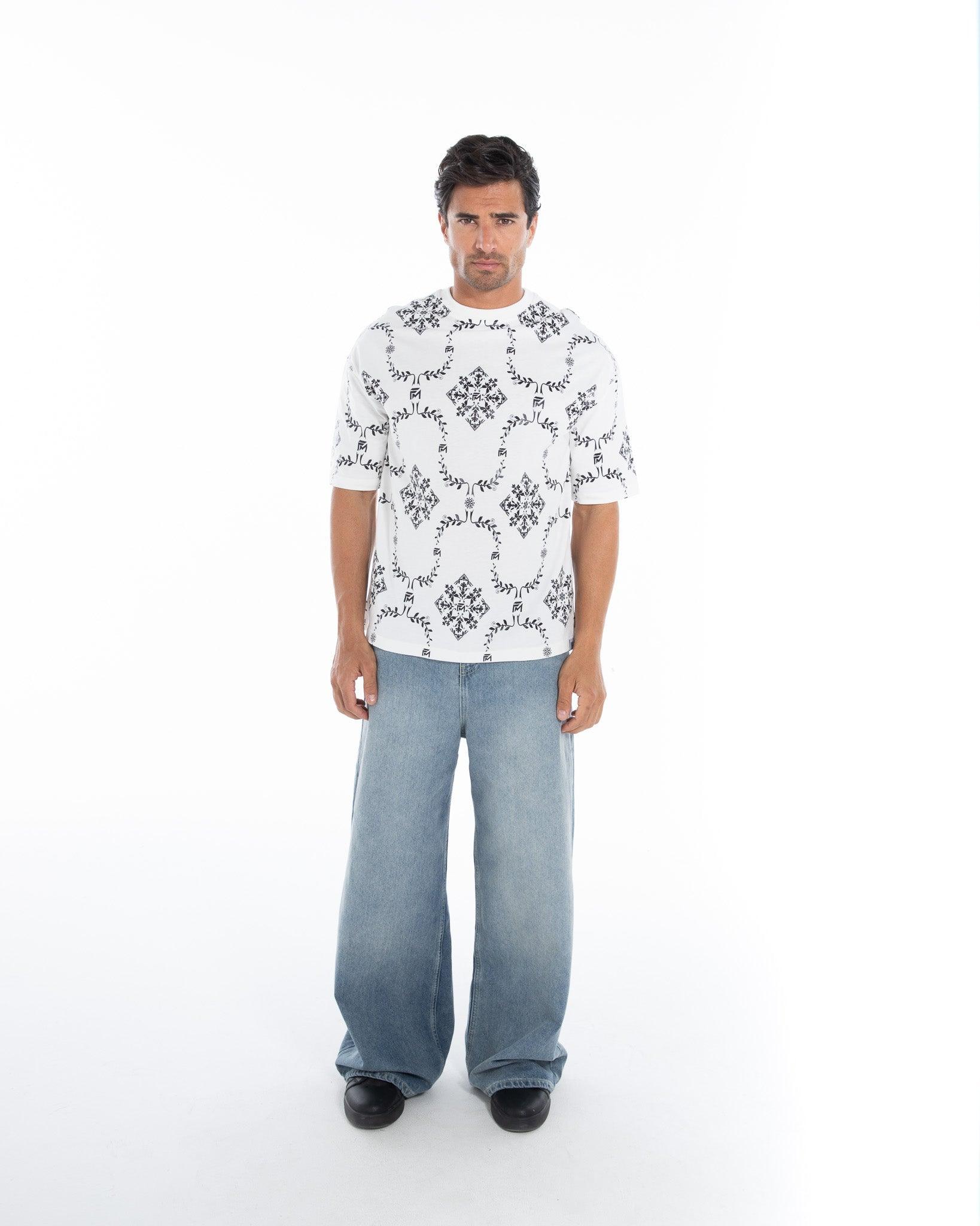 Printed White and Black Reflective T-Shirt - Flashmob Nation