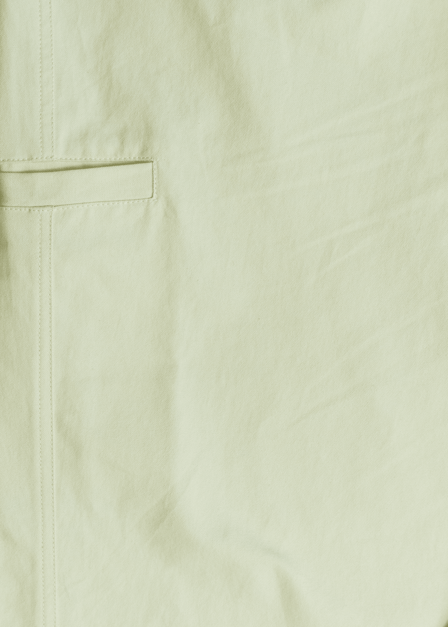 Close-up of Pocket architecture on White Onyx trousers
